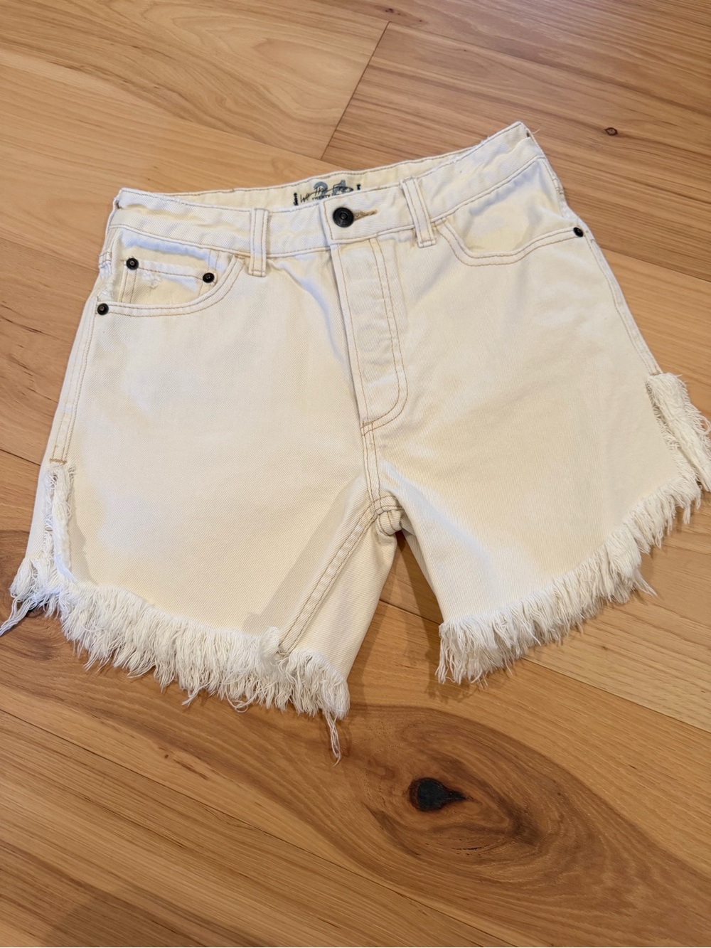 Free People Destroyed Denim Shorts Ivory - Picture 2 of 9
